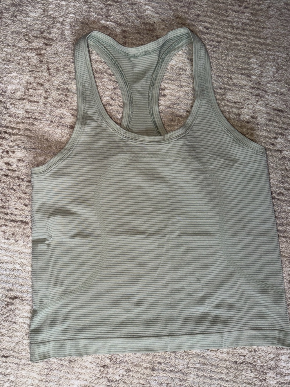 Lululemon tank